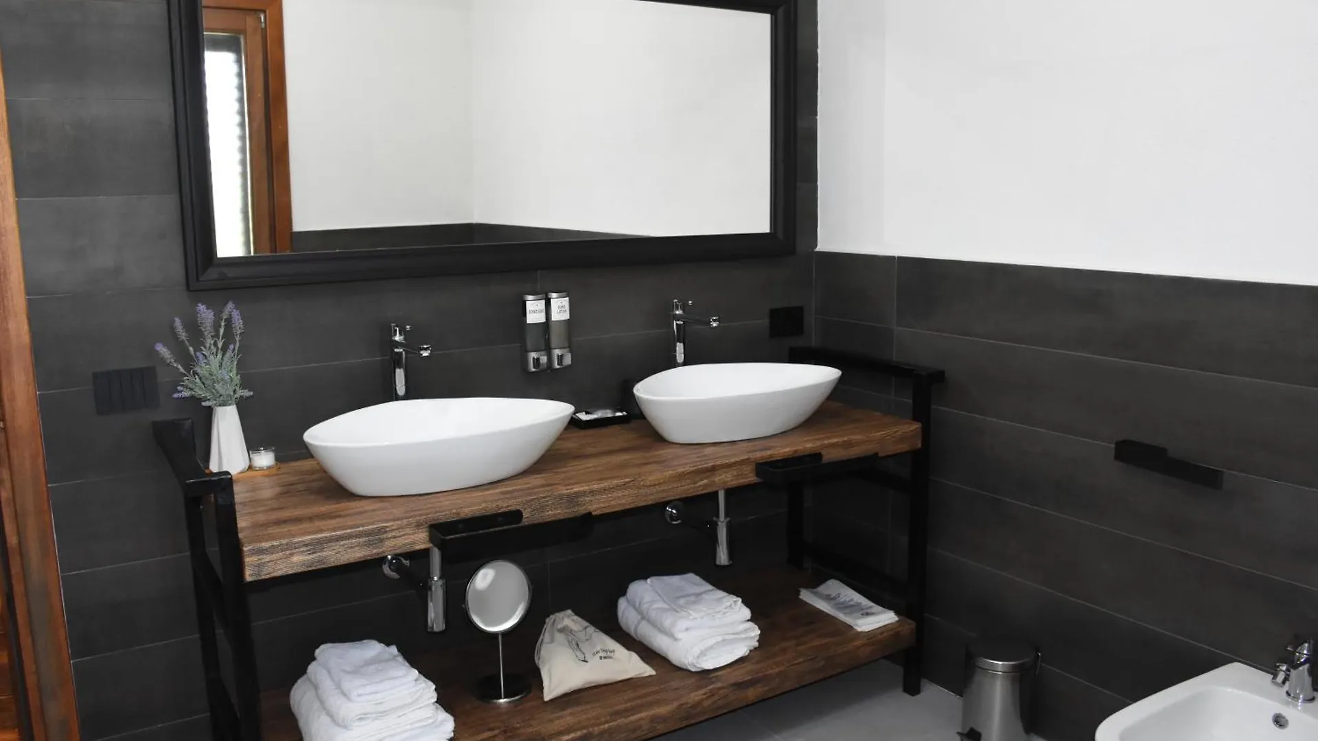Il Vecchio Casale B&B Sedini