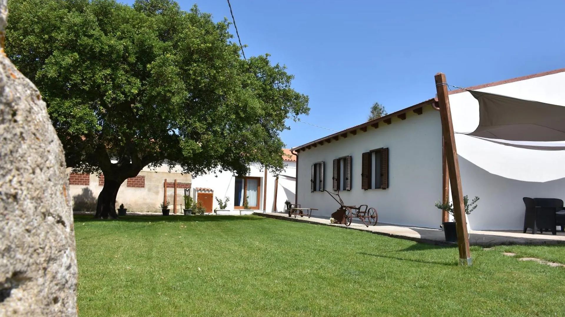 Il Vecchio Casale B&B Sedini